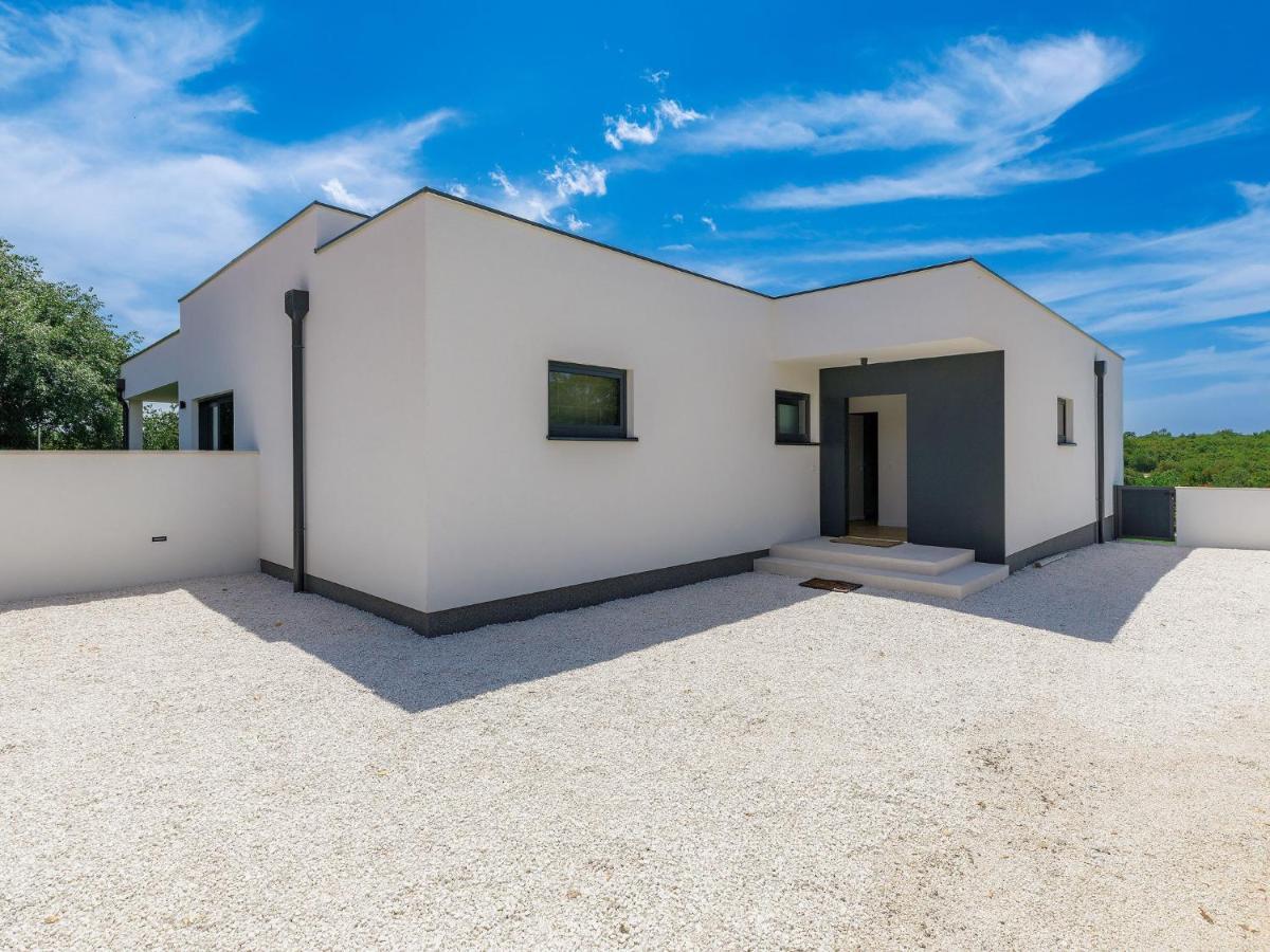 Holiday Home Villa Valle By Interhome 발 외부 사진